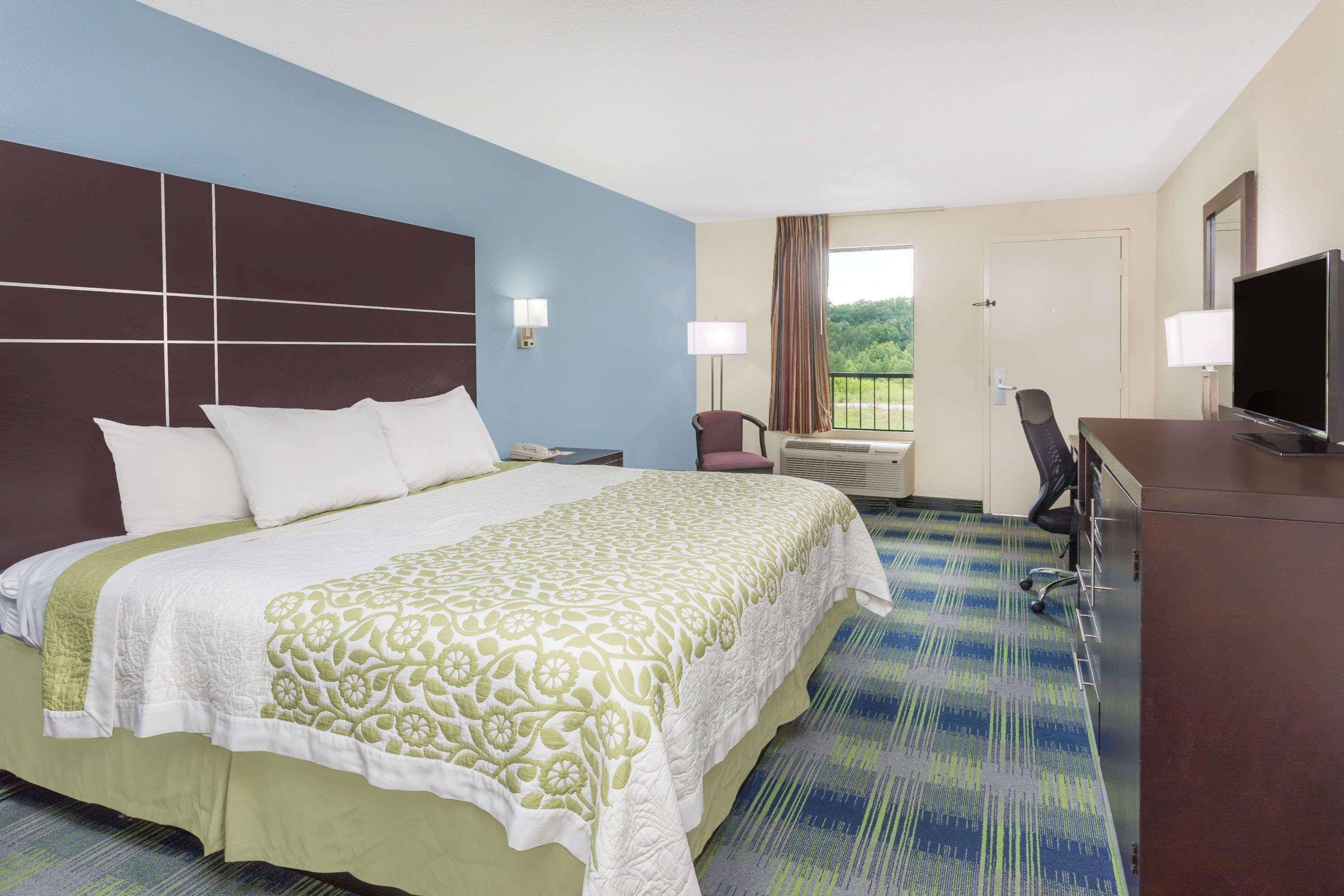 Days Inn By Wyndham Newberry South Carolina Экстерьер фото