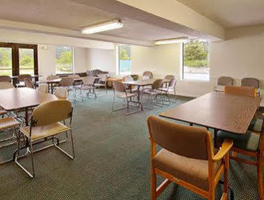 Days Inn By Wyndham Newberry South Carolina Экстерьер фото